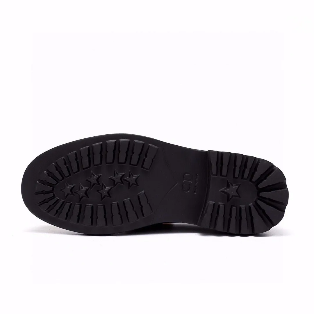 Men's shoes 💰700 💐《Dior》Dior 🇮🇹🇮🇹 counter synchronization Top purchasing agent 🔍🔍Men 2⃣️0⃣️2⃣️4⃣️Business leather shoes Original open-edge beads imported from Italy, fully imported cowhide leather lining, sole: original T men's shoes 💰U outsole, exclusive movable molded sole, super comfortable, original factory follow-up goods, 🔍🔍high quality, can be entered and exited the counter at will, welcome to compare, regular code 39-44 (38.45🉑️customized)